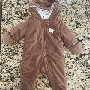 Cozy brown bear baby bunting suit